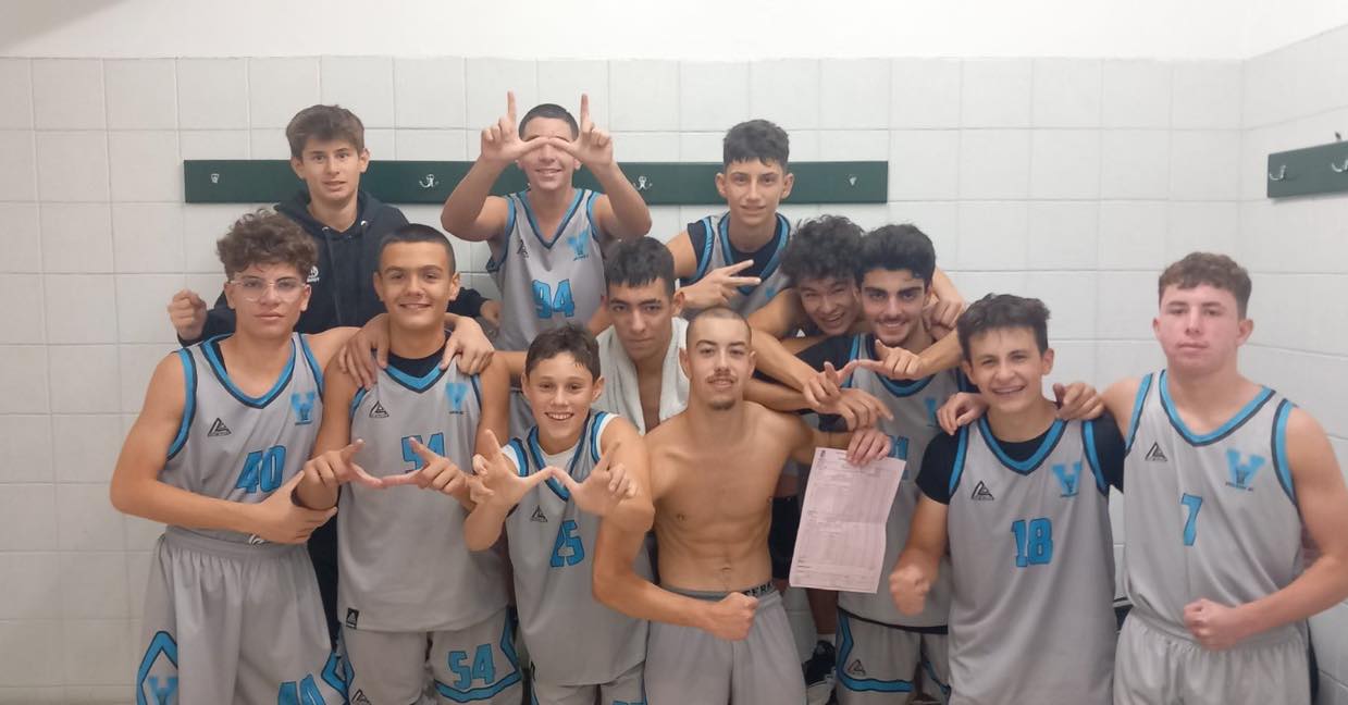 May be an image of basketball and basketball jersey